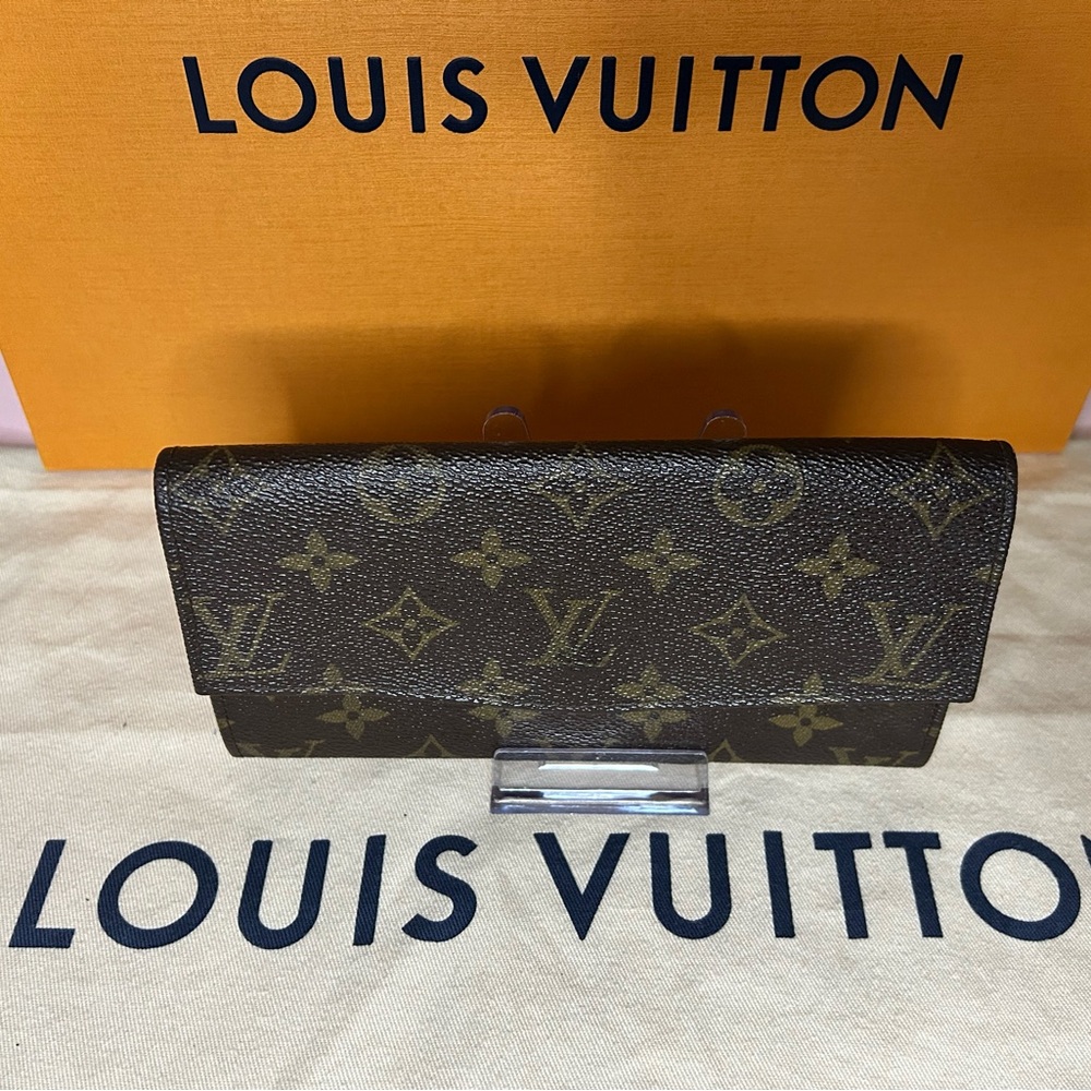 Authentic Vintage Louis Vuitton Monogram Canvas Long Envelope Wallet